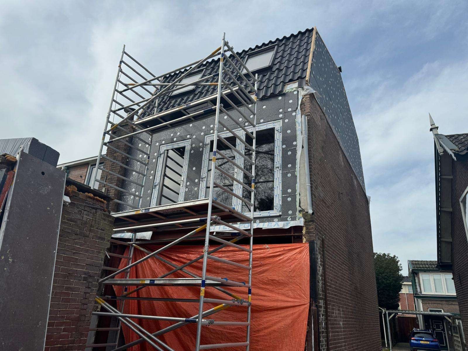 reparatie van dakpannen